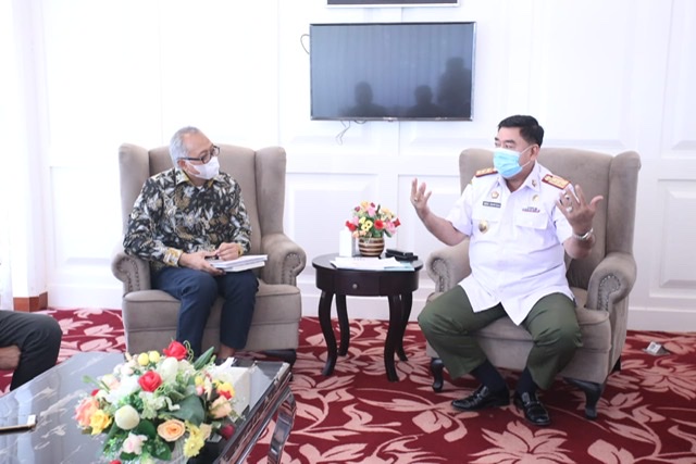 790F1DFE-6675-468B-BA50-BFEB04607380